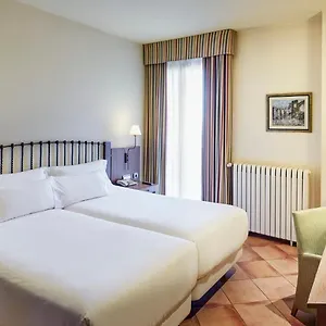מלון Sercotel Renacimiento, טולדו